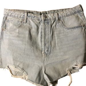 Jean Wild Fable shorts! We wear Short Shorts!!